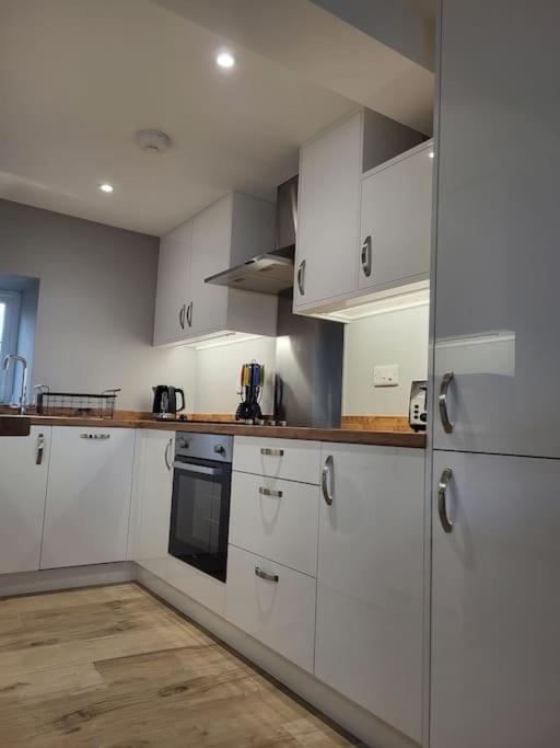 Amazing Coastal & Sunset Views In Eryri Llanllyfni